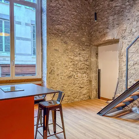 Le Refuge De La Bastille - Jacuzzi Apartman *