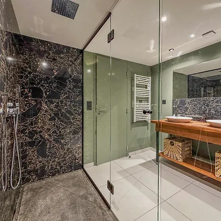 Апартаменты Le Refuge De La Bastille - Jacuzzi