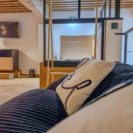 Le Refuge De La Bastille - Jacuzzi Apartman *